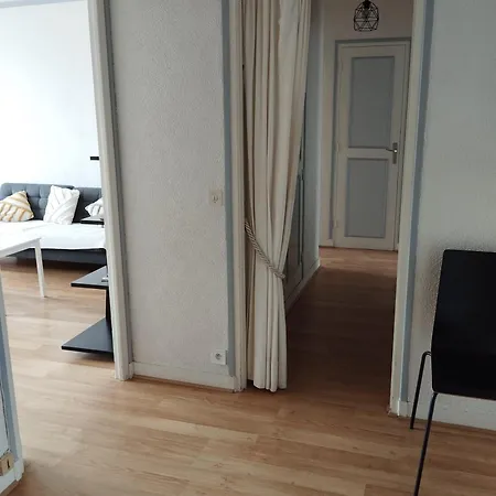 Appartamento Appt 2 Ch Vue à 5' De La Gare De *