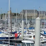 Apartment Appt 2 Ch Vue A 5' De La Gare De Brest
