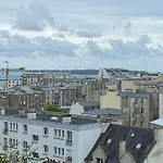 Appt 2 Ch Vue A 5' De La Gare De Apartment