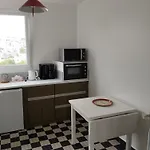 Appt 2 Ch Vue A 5' De La Gare De Apartment *