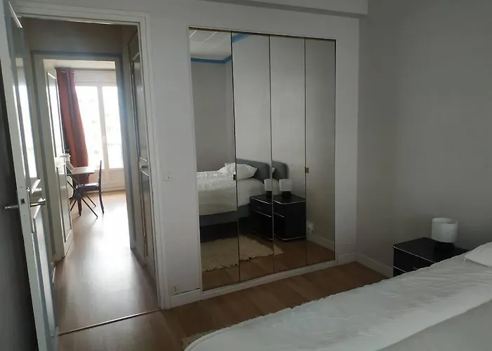 Appartement Appt 2 Ch Vue à 5' De La Gare De