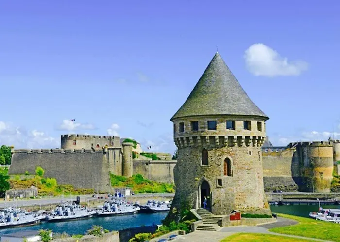 Appt 2 Ch Vue A 5' De La Gare De Brest